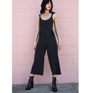 URBAN OUTFITTERS JUMPSUIT
